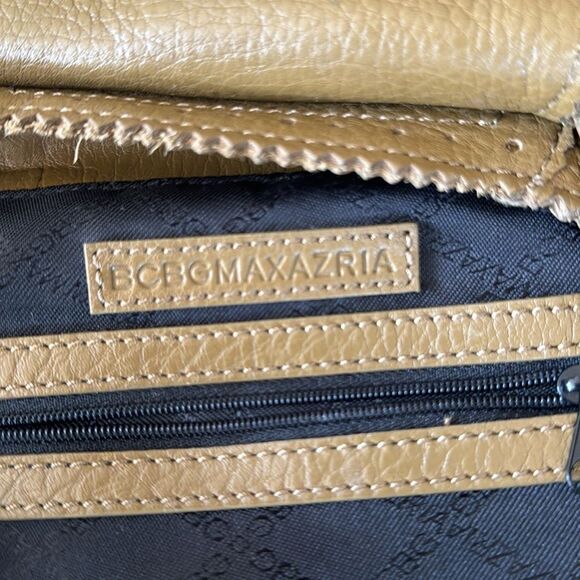 BCBG MAXAZRIA Olive Green Pebbled Leather Hobo Shoulder Bag Slouchy Purse Studs - Picture 16 of 16